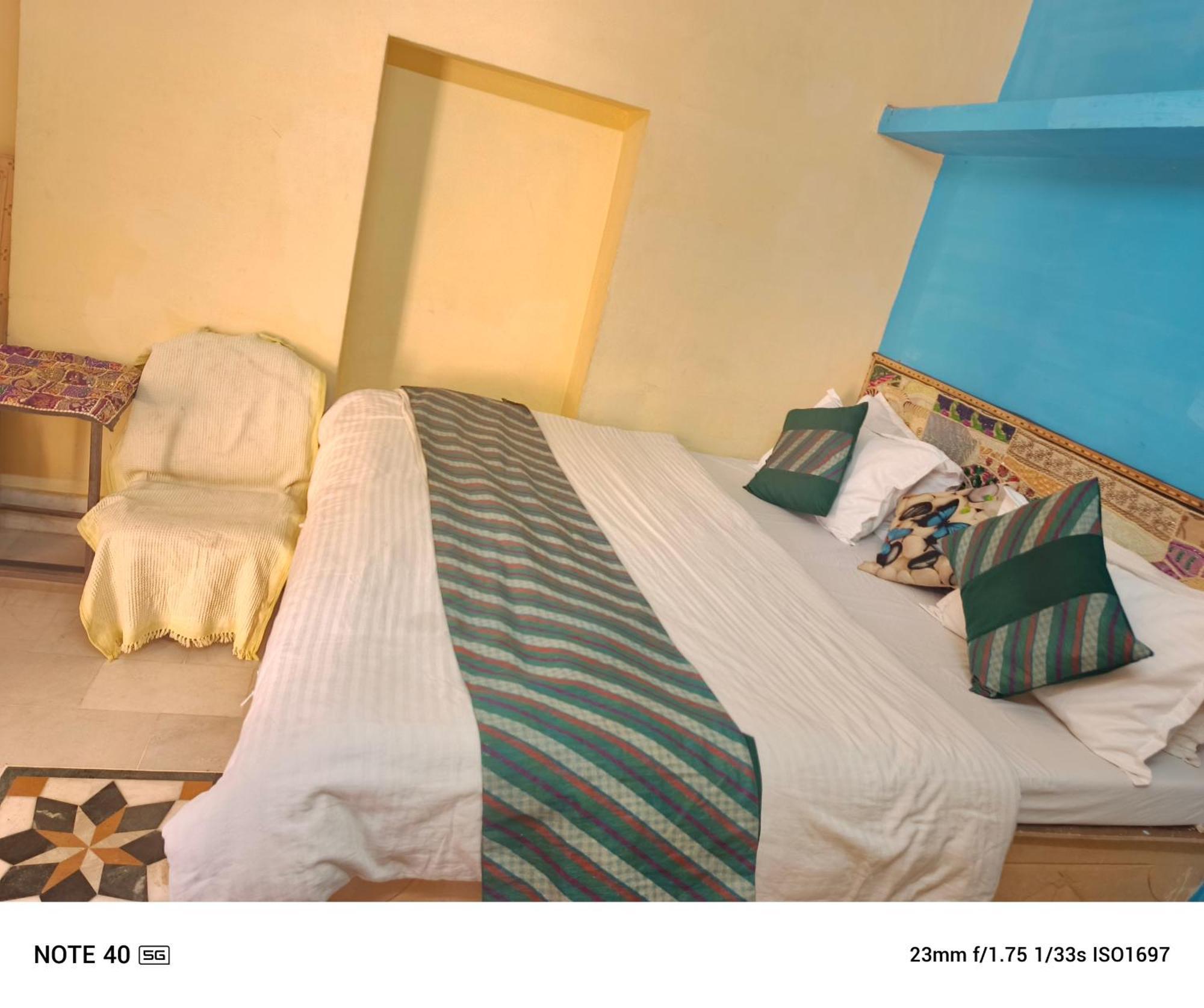 Neem Guest House Džaisalmér Pokoj fotografie